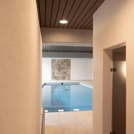 Residenza Porto Fino App 7000 * Brissago