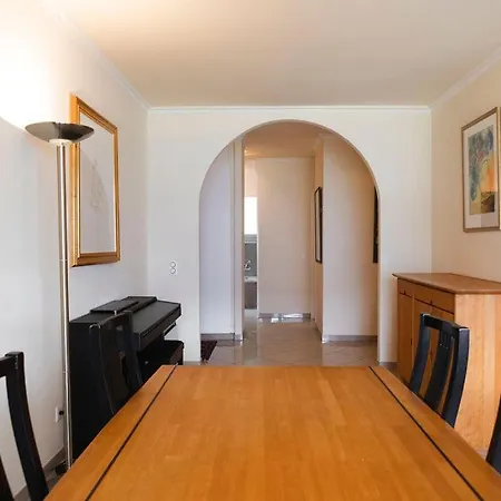 Residenza Porto Fino App 7000 * Brissago